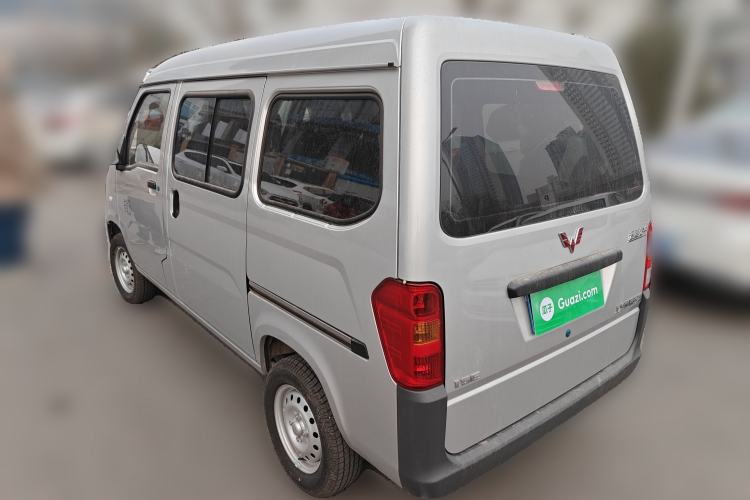 Used Wuling Zhiguang 2023 1.5L Practical Version 5/7 Seats