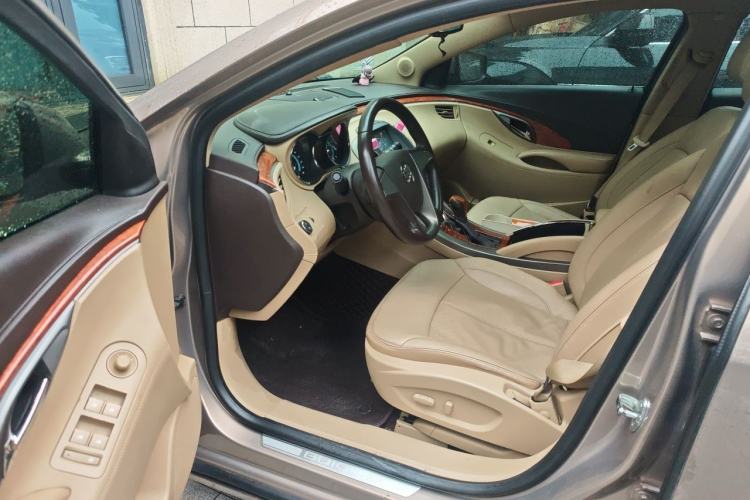 Used Buick LaCrosse 2012 2.4L SIDI Elegant Edition
