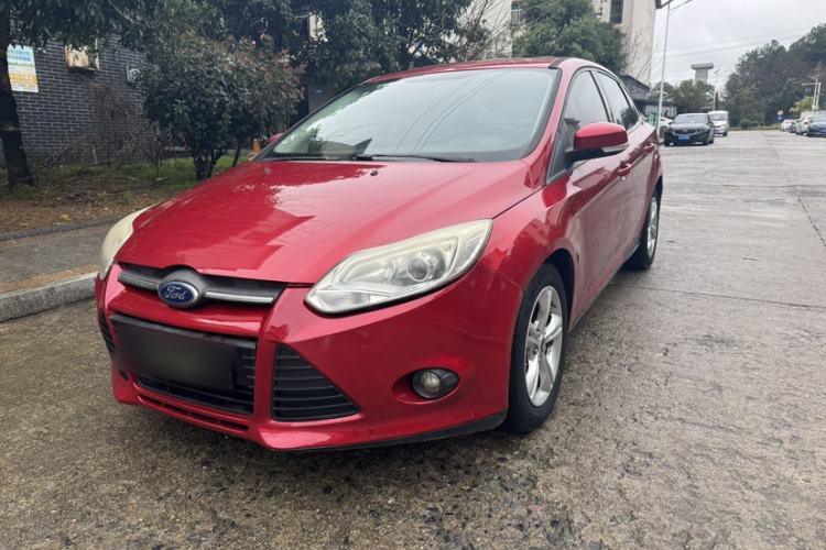 Used Ford Focus 2012 Sedan 1.6L Automatic Fashion Edition
