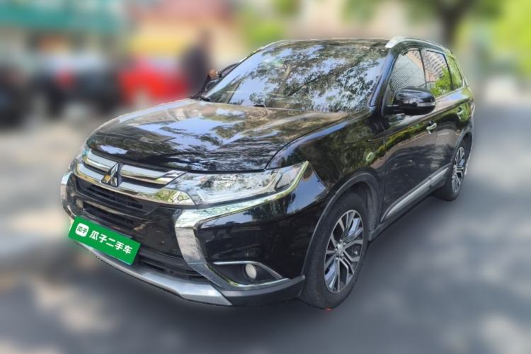 Used Mitsubishi Outlander 2018 2.4L 4x4 Elite Edition 5 Seats Guazi used car, China used car export, Used car for sale, Used cars, Cheapest cars for sale