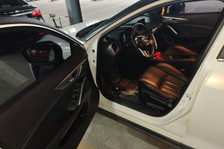 Used Mazda CX-4 2016 2.0L Automatic 2WD Blue Sky Luxury Edition Driver Seat