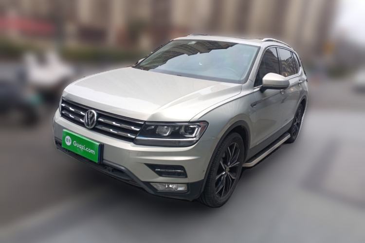 Used Volkswagen Tiguan L 2019 330TSI Automatic Two-Wheel Drive Smart Luxury Version China V Emission Standard
