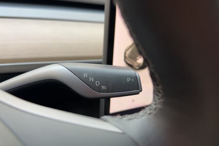 Used Tesla Model Y 2021 Standard Range Rear-Wheel Drive Version