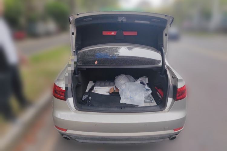 Used Audi A4L 2017 40 TFSI Ambition Edition Trunk