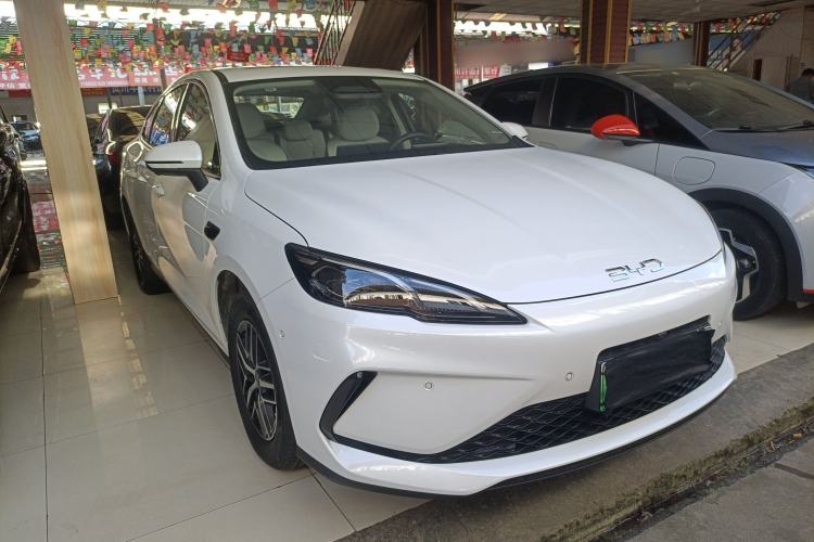 Used BYD Seal 05 DM-i 2025 DM-i Intelligent Drive 120KM Flagship Model Exterior 1