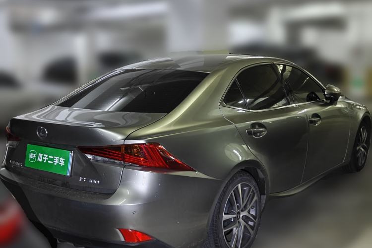 Used Lexus IS 2017 300 FENGSHANG Edition Rear Right 45 Deg