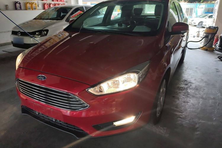 Used Ford Focus 2015 Sedan 1.6L Automatic Comfort Model