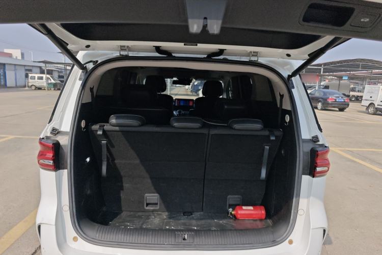 Used Roewe iMAX8 2021 400TGI Supreme Series Prestige Edition
