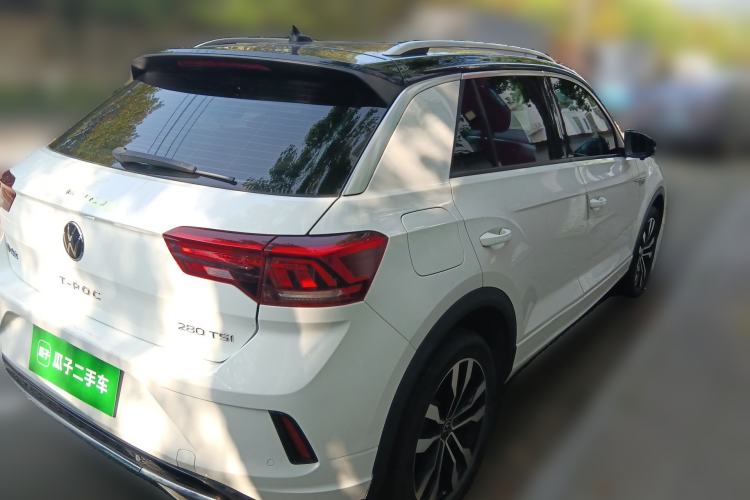 Used Volkswagen T-ROC 2022 280TSI DSG Two-Wheel Drive R-Line Pro PLUS
