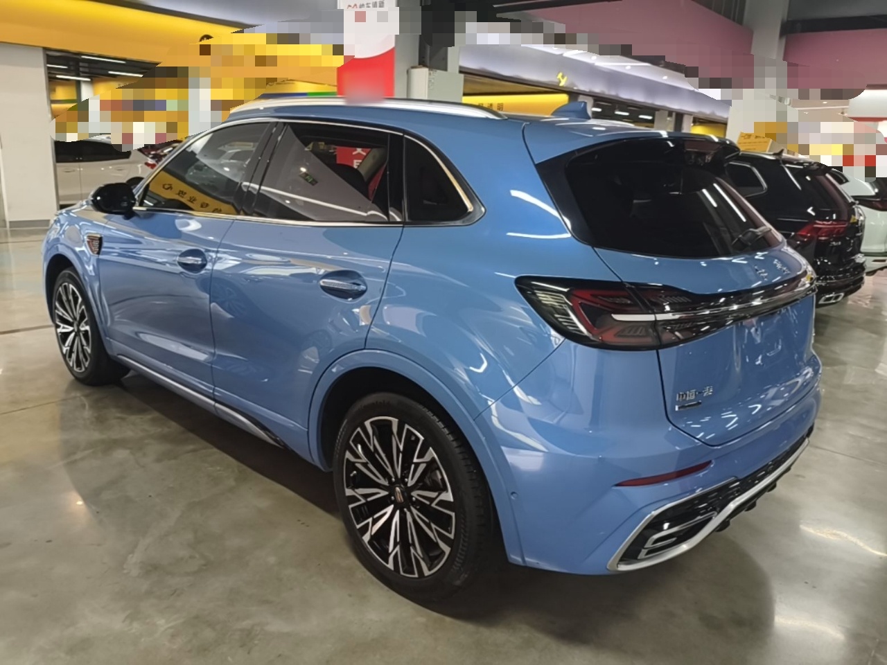 Hongqi HS5 2023 2.0T Four-Wheel Drive Flagship Pro Edition - Chinese Trim Ling — снимка 4