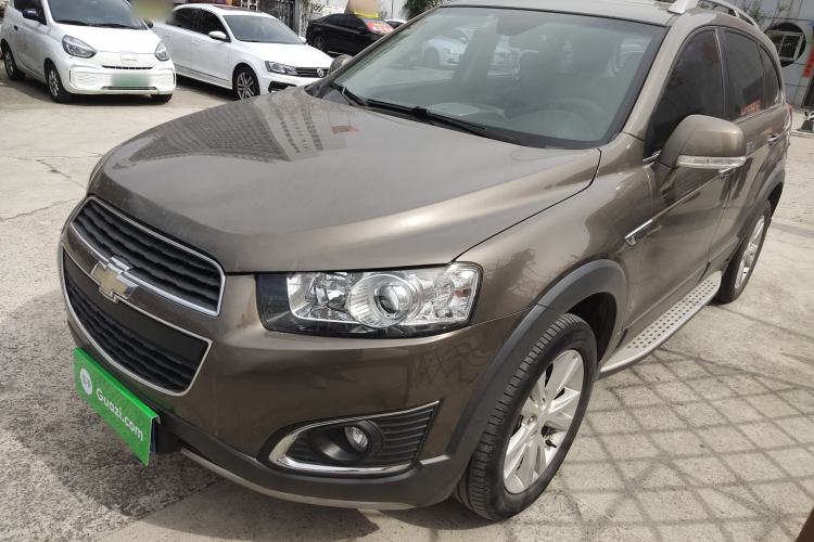 Used Chevrolet Captiva 2017 2.4L 4x4 Flagship Edition 7-Seater