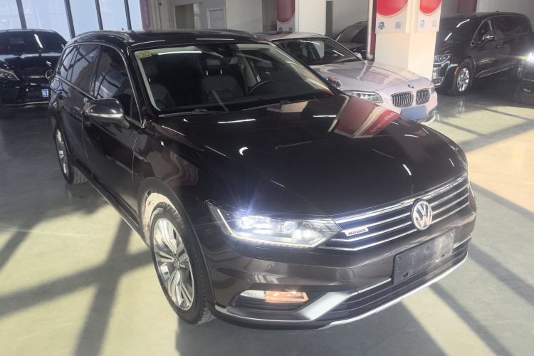 Used Volkswagen Variant 2017 380TSI Four-Wheel Drive Longitudinal Version