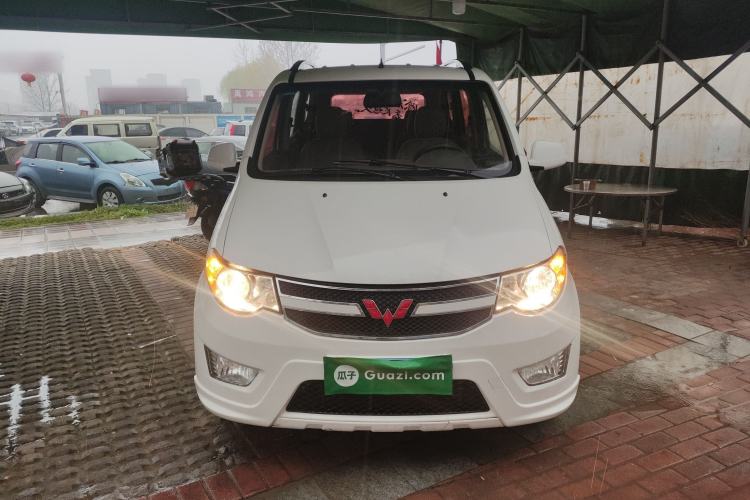 Used Wuling Hongguang 2014 1.5L S Standard Version
