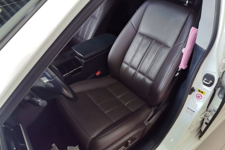 Used Lexus ES 2017 200 30th Anniversary Edition
