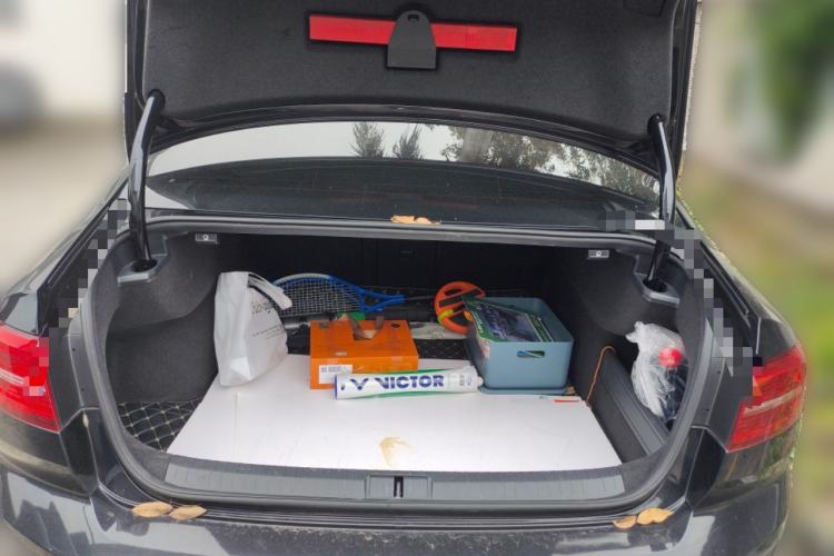 Used Volkswagen Magotan 2018 Facelift 330TSI DSG Luxury Model Trunk