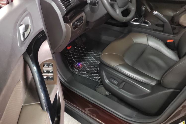 Used GAC Trumpchi GS4 2017 235T Manual Two-Wheel Drive Luxury Edition