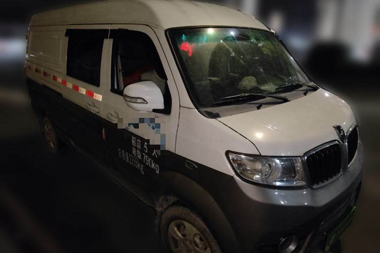 Used Jinbei New Hiace X30L 2019 1.5L Cargo Van Wealth Edition China VI SWC15M
