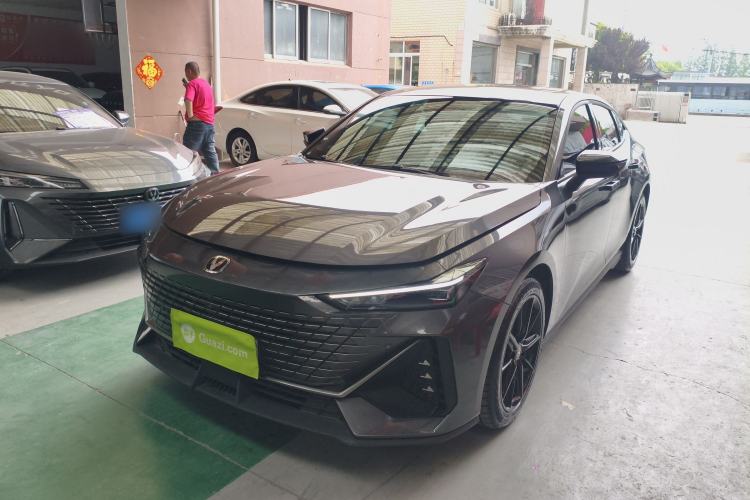 Used CHANGAN UNI-V 2022 1.5T Prestige Version