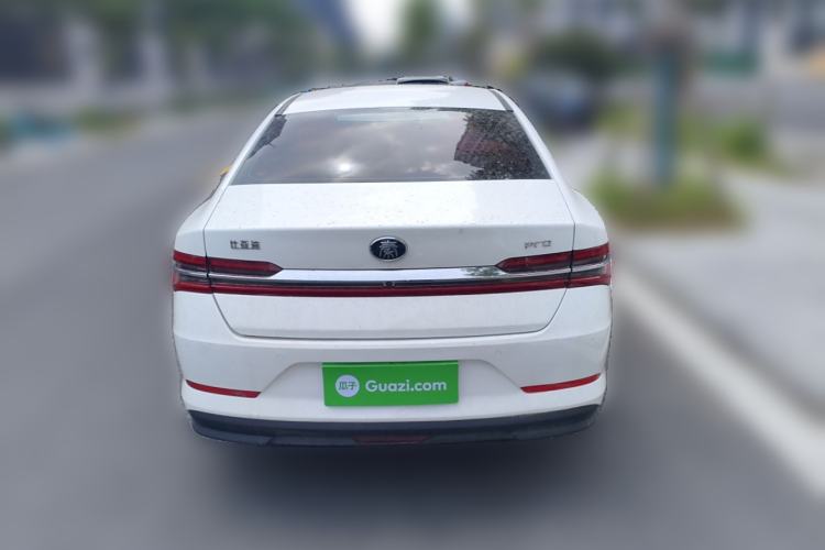 Used BYD Qin Pro 2019 Super Edition 1.5TI Automatic Smart Connect FENGSHANG Model China VI Standard