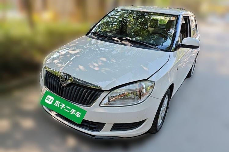 Used Skoda Fabia 2014 1.4L Manual Crystal Edition