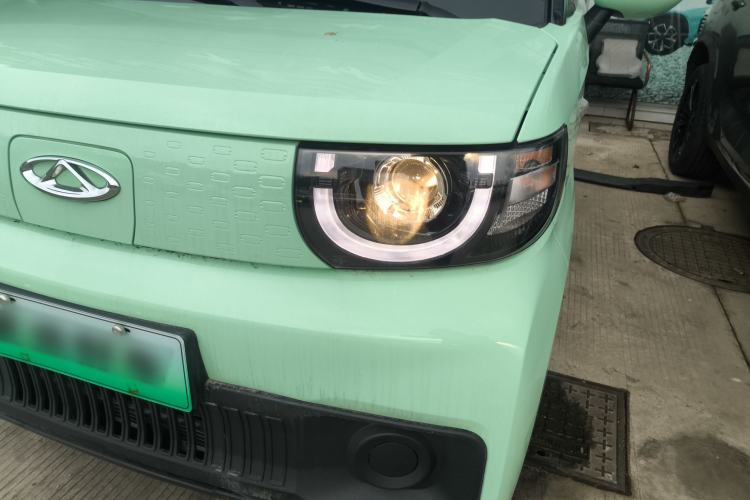 Used Chery QQ Ice Cream 2022 170km Sundae Phosphate Lithium-Ion