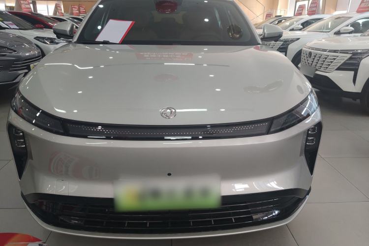 Used Dongfeng Aeolus L8 2025 Model 185KM Ideal Edition