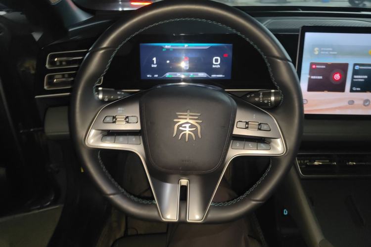 Used BYD Qin L 2025 DM-i Smart Drive 120KM Leading Model