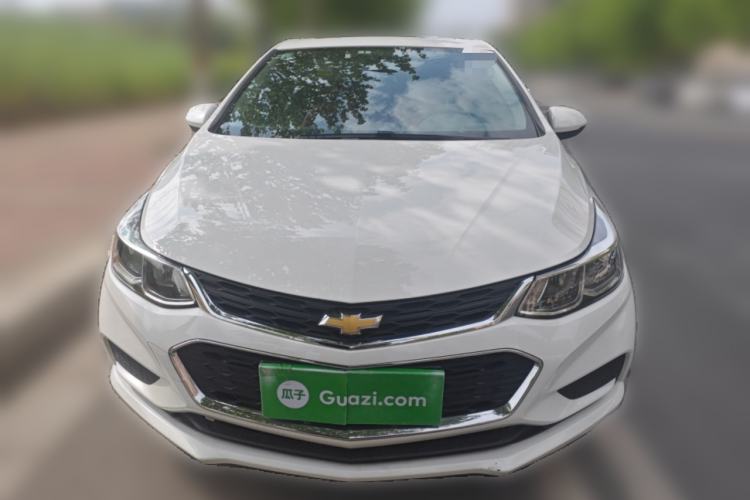 Used Chevrolet Cruze 2017 1.5L Automatic Pioneer Sunroof Edition Front