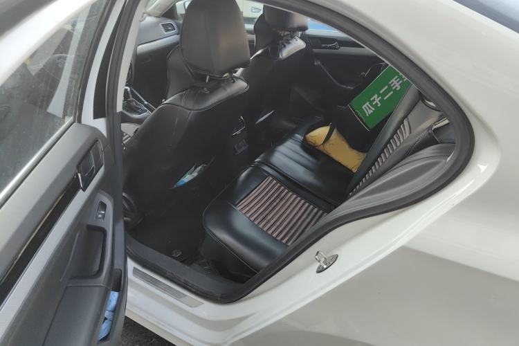 Used Volkswagen Sagitar 2015 230TSI Automatic Comfort Version Left Rear Seat