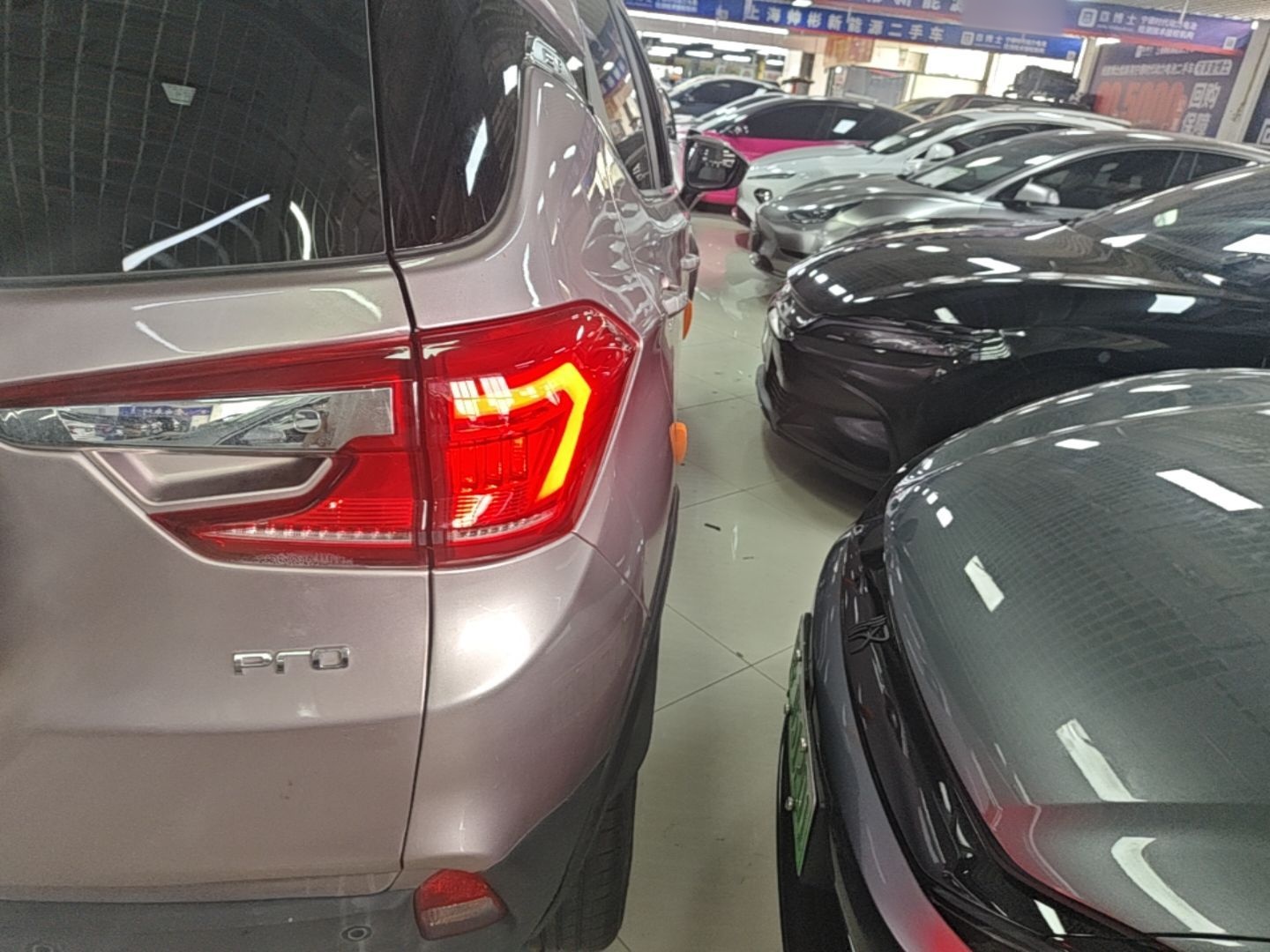 BYD Yuan Pro 2023 401 km Deluxe Version — снимка 9