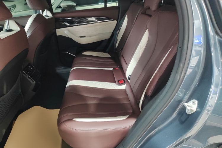 Used Geely Auto Monjaro L 2024 2.0TD High-Power Automatic Two-Wheel Drive Yunqi Version