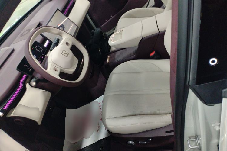 Used Zeekr X 2025 Four-Seater Rear-Drive Cube Version
