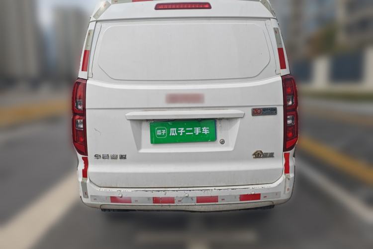 Used Jinbei Gold Hiace 2021 1.6L Box Van Engineering Lion 2-Seater
