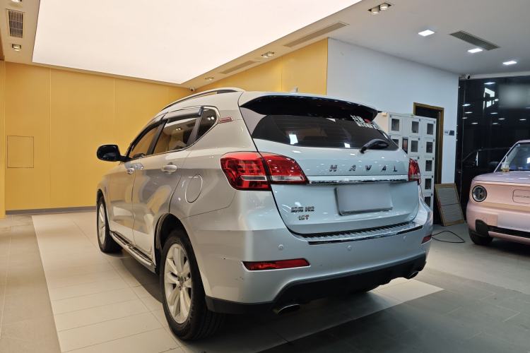 Used Haval H2 2016 Red-Label 1.5T Automatic Two-Wheel Drive Luxury Model
