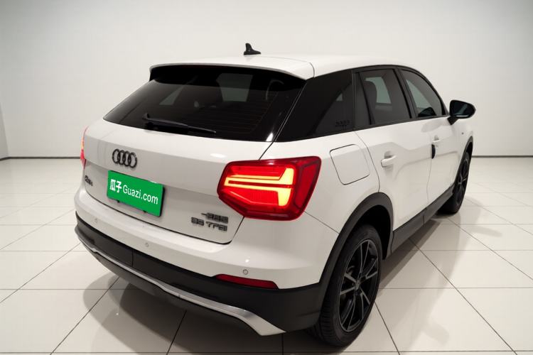 Used Audi Q2L 2018 35 TFSI Launch Exclusive Edition China V