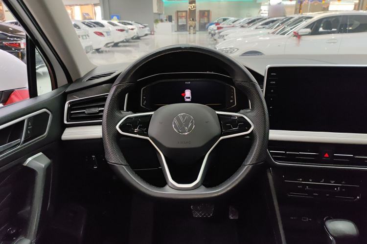 Used Volkswagen Tiguan L 2023 330TSI Automatic Two-Wheel Drive Smart Edition Steering Wheel
