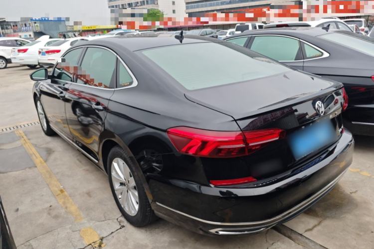 Used Volkswagen Passat 2020 330TSI Elite Edition China VI
