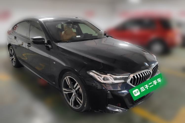 Used BMW 6 Series GT 2022 630i M Sport Package Front Right 45 Deg