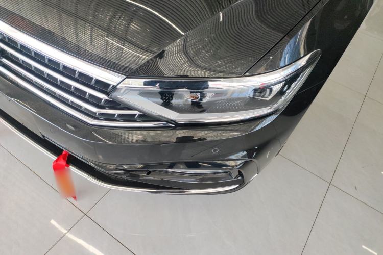 Used Volkswagen Magotan 2024 2 Million Units Zhongxiang Version 330TSI DSG Luxury Edition Left Front Headlight