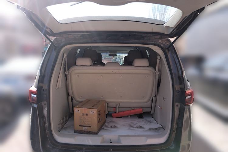 Used Buick GL8 2021 Land Cruiser Executive Class 652T Comfort Model