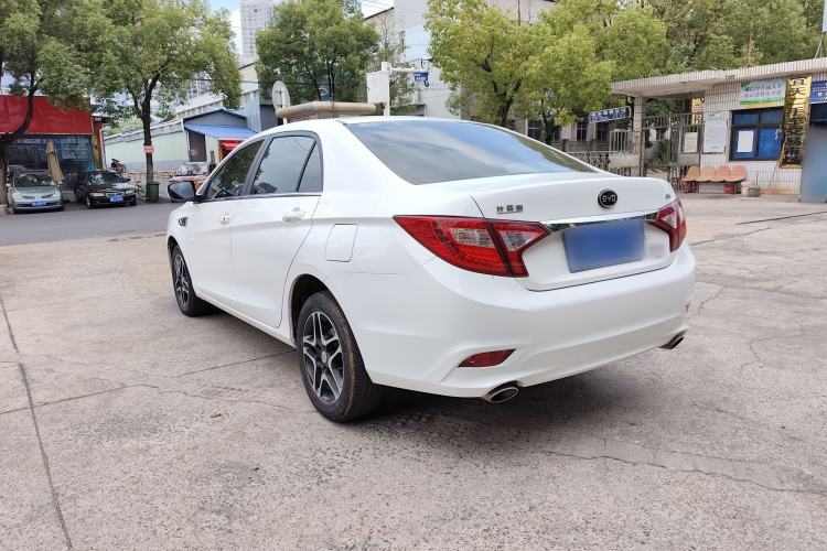 Used BYD G5 2014 1.5TID Automatic Luxury Version
