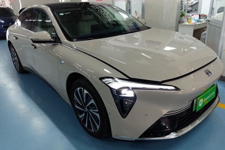 Used Buick L7 2025 Model Luxury Leisure Smart Driving Edition