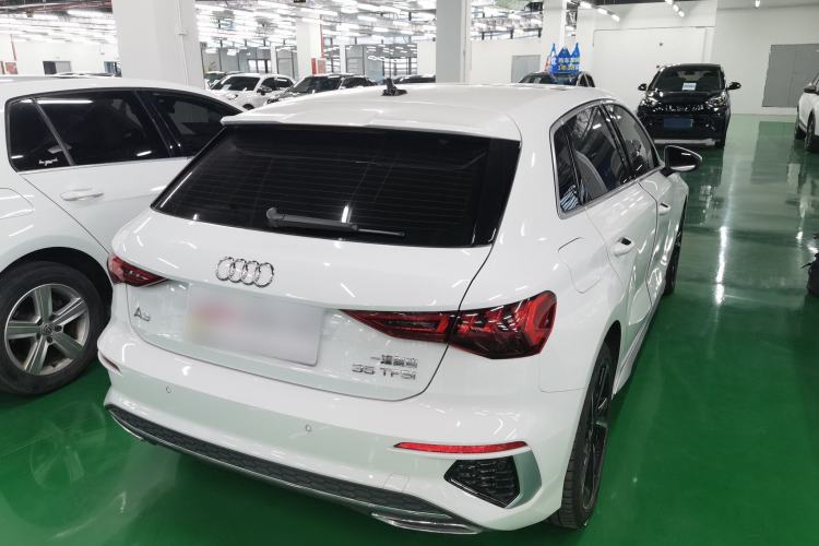 Used Audi A3 2024 Sportback 35 TFSI Fashionable Sports Model
