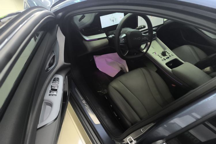 Used BYD Seal 07 DM-i 2025 Intelligent Driving Version DM-i 1.5L 125 km Prestige Edition Driver Seat