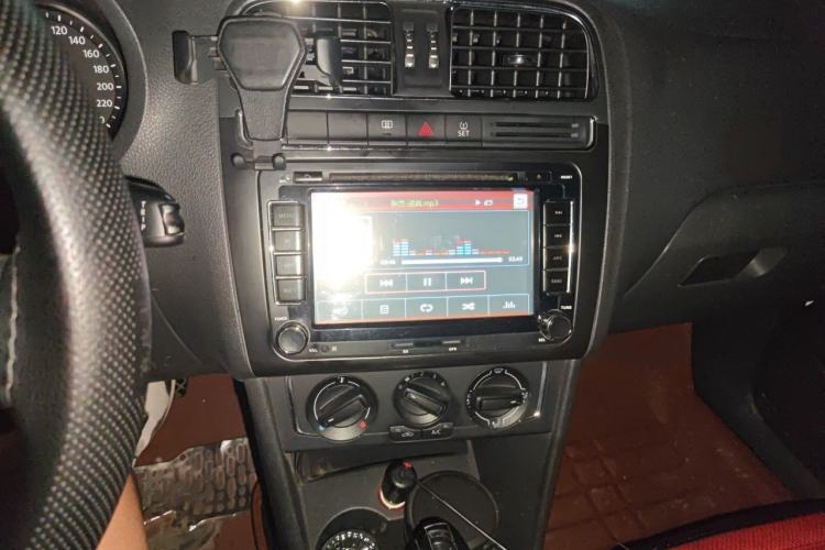 Used Volkswagen Polo 2014 1.6L Automatic Comfort Edition