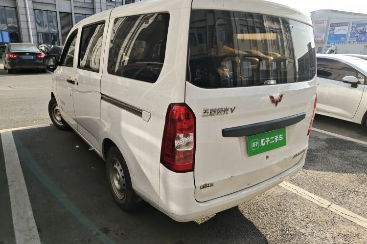 Used Wuling Rongguang V 2018 1.2L Practical Model