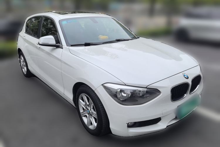 Used BMW 1 Series 2013 Revised 116i Leading Edition Front Right 45 Deg