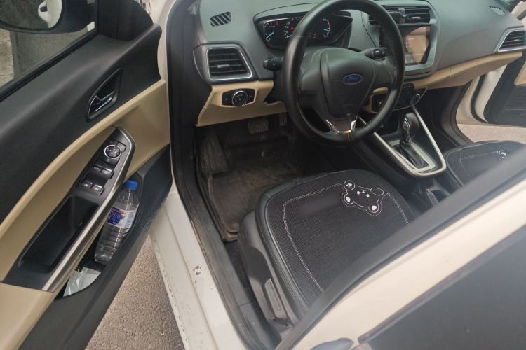 Used Ford Escort 2015 1.5L Automatic Comfort Edition Driver Seat