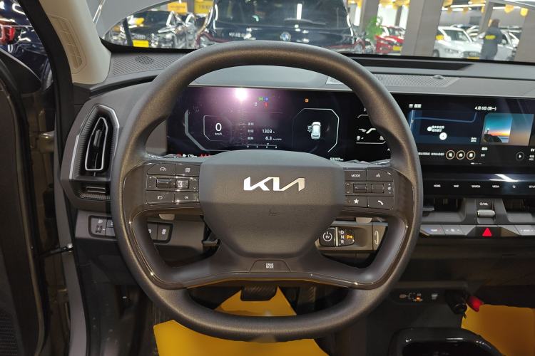 Used Kia EV5 2024 530 Light
