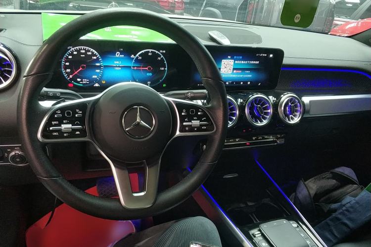 Used Mercedes-Benz EQB 2023 EQB 260 Center Console